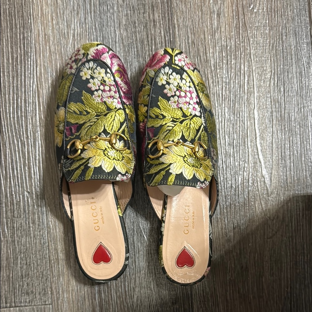 Gucci Black and Yellow Artistic Mules
